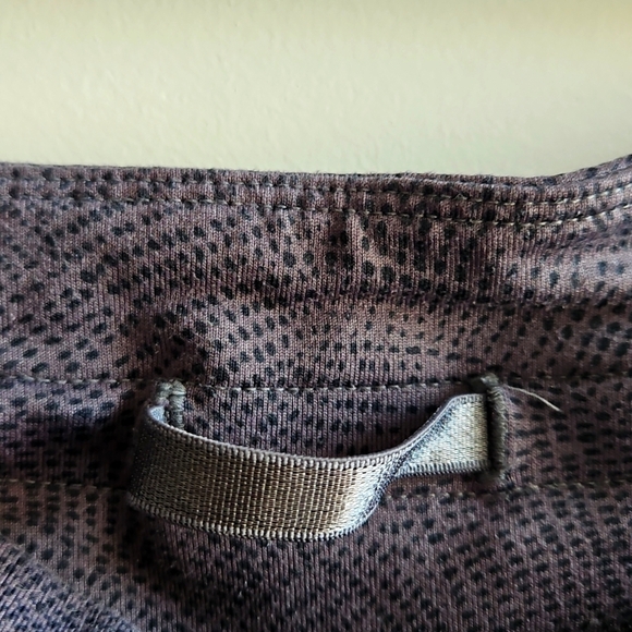 2/$20 Mondetta - Performance Patterned Leggings in Gray - Size Small - Picture 4 of 5